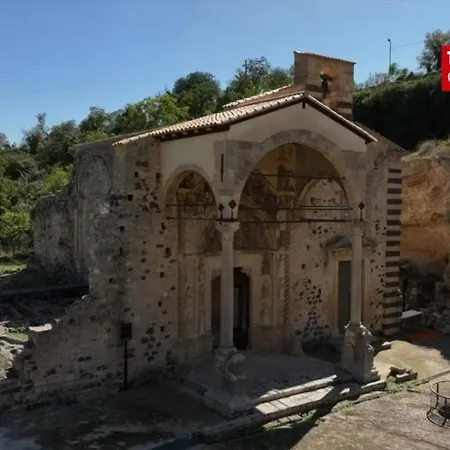 Porta Della Terra Militello in Val di Catania